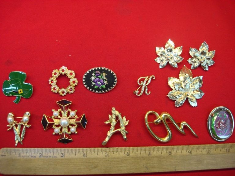 Set of 10 vintage sports-themed costume pins