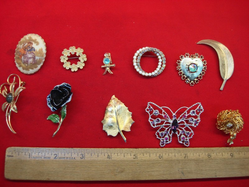 Vintage costume pin lot of 10 with unique and usable designs