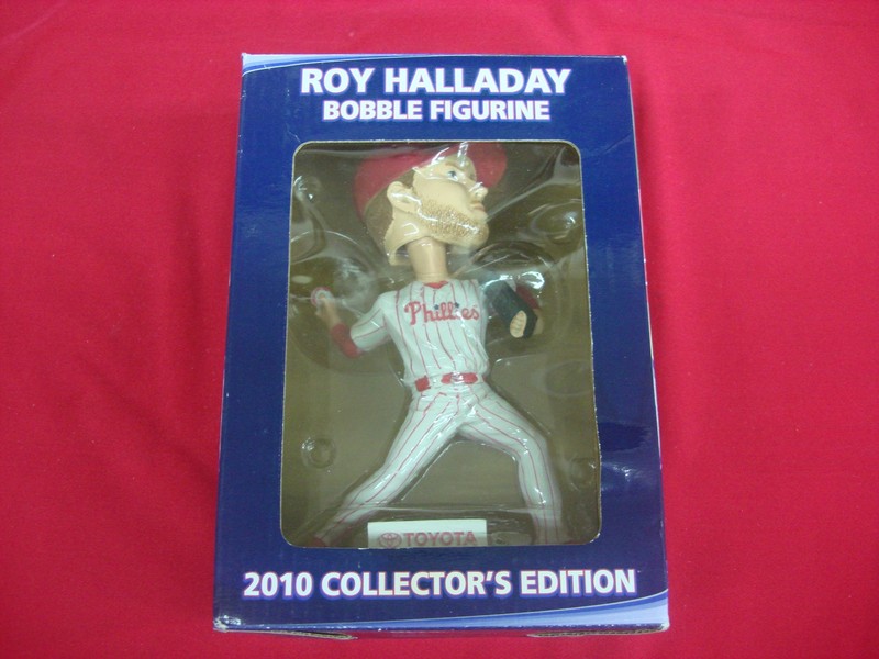 Roy Halladay bobblehead figurine, 2010 Citizens Bank Park exclusive collector's edition