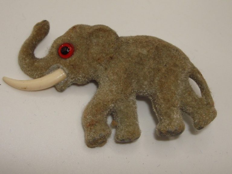 Vintage flocked elephant pin by Wagner Kuntzler Schultz, West Germany (1940s-50s)