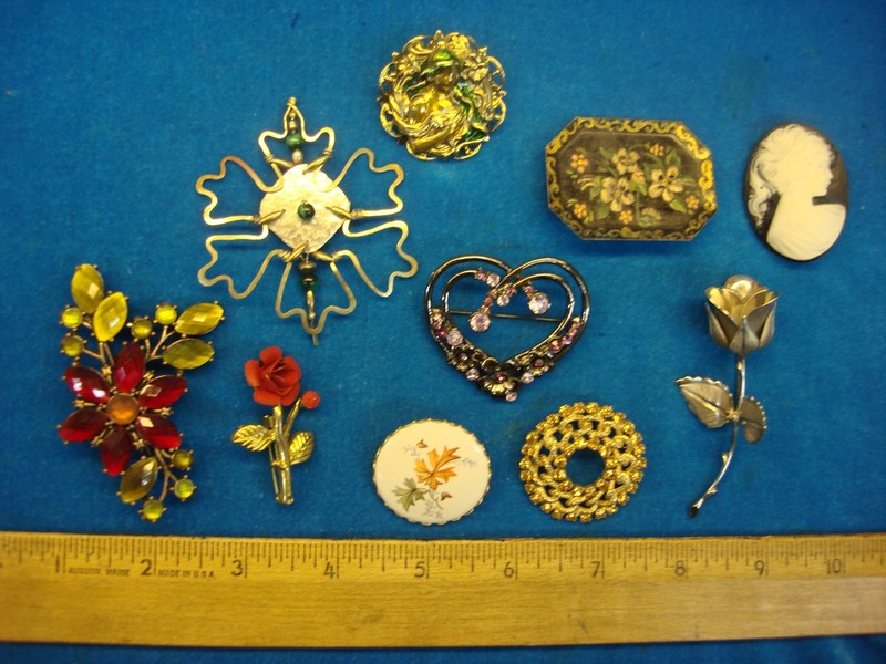 Vintage Costume Pin Lot of 10