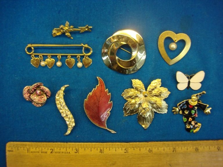 Vintage and usable lot of 10 unique costume pins