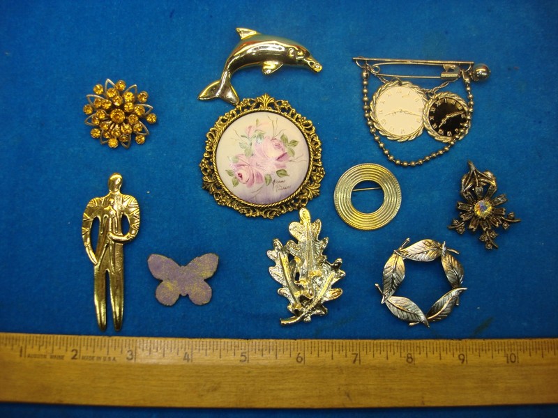 Lot of 10 unique vintage-style costume pins