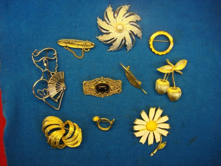 Estate Jewelry Lot of 10 Unique Costume Pins
