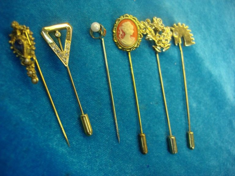 Collection of six vintage stick pins