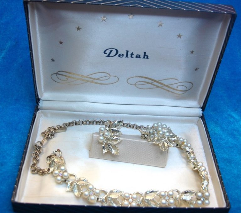 Vintage Deltah Simulated Pearl Necklace & Clip-On Earrings Set - Original Box
