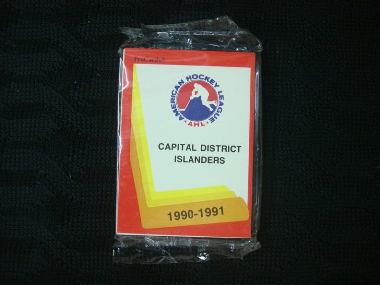 Factory sealed 1990-91 Capital District Islanders AHL ProCards Team Set