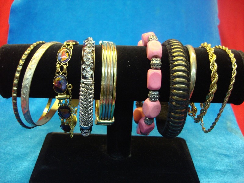 Vintage costume bracelet lot of 10