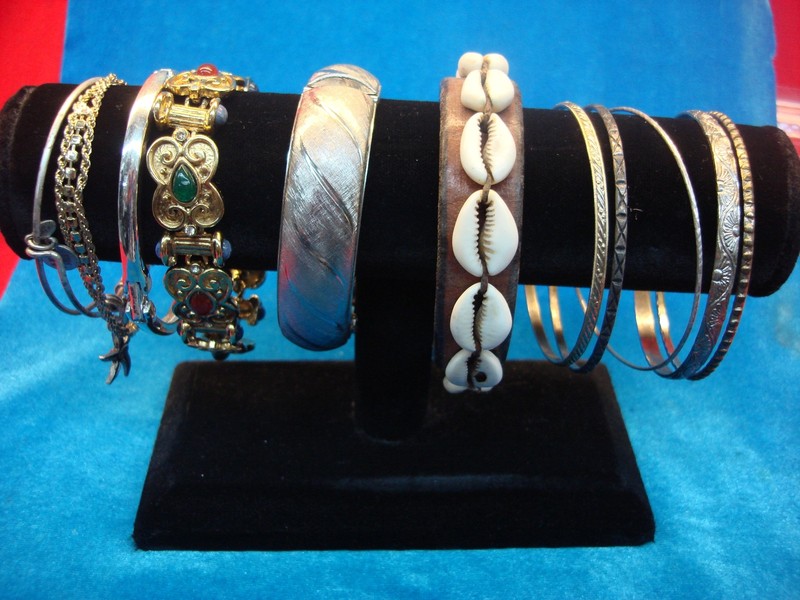 Vintage costume bracelet lot of 10