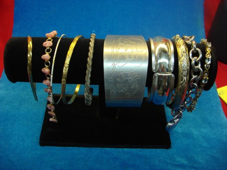 Vintage costume bracelet lot of 10