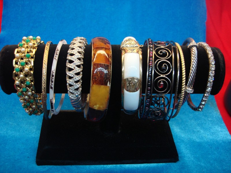 Vintage estate jewelry lot of 10 unique costume bracelets