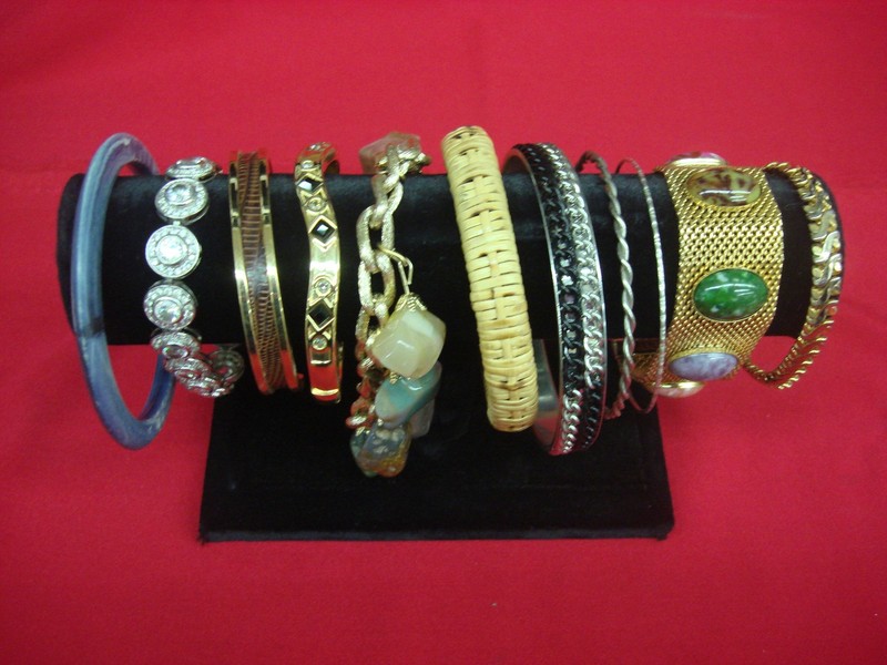 Vintage estate bracelet lot of 10