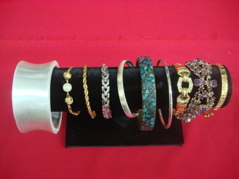 Vintage costume bracelet lot of 10