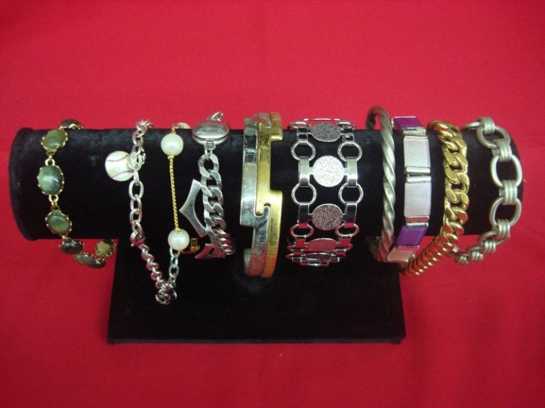Vintage estate bracelet lot of 10