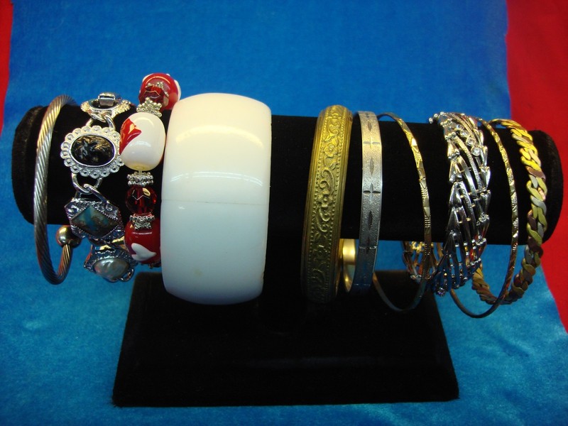 Vintage costume bracelets lot of 10