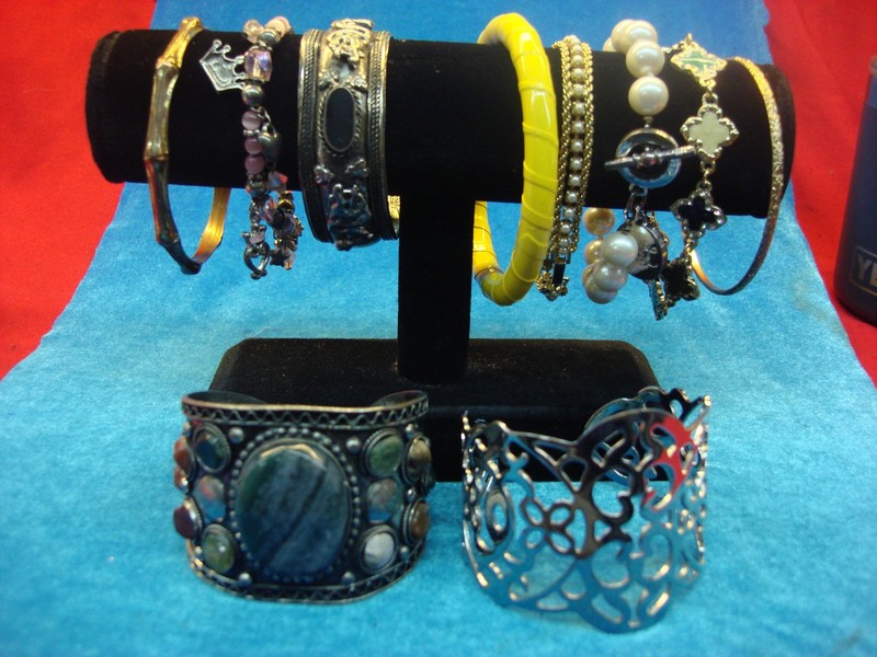 10 Unique Vintage Costume Bracelets, Estate Find - Lot #94