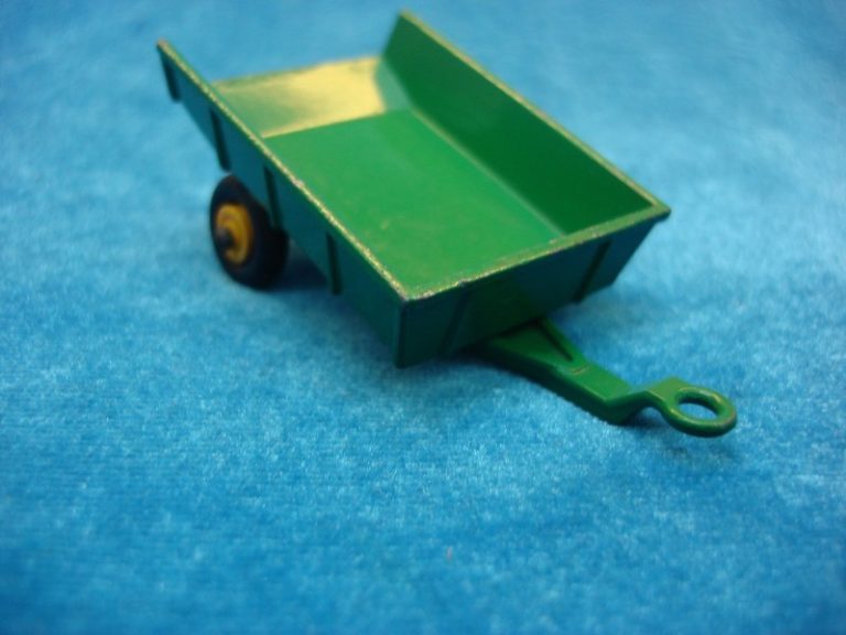 Vintage Matchbox Lesney No. 51B John Deere Trailer (1964) - No Barrels