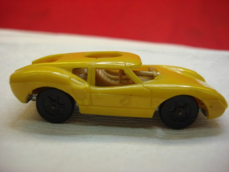 Vintage 1960s Aurora Lola GT Cigar Box Car #6106 - Yellow, Mint Condition