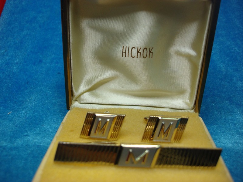 Vintage Hickok gold-tone cufflinks and tie clip set with letter M, excellent condition