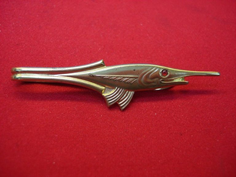 Vintage Anson gold-tone swordfish tie clip with red stone