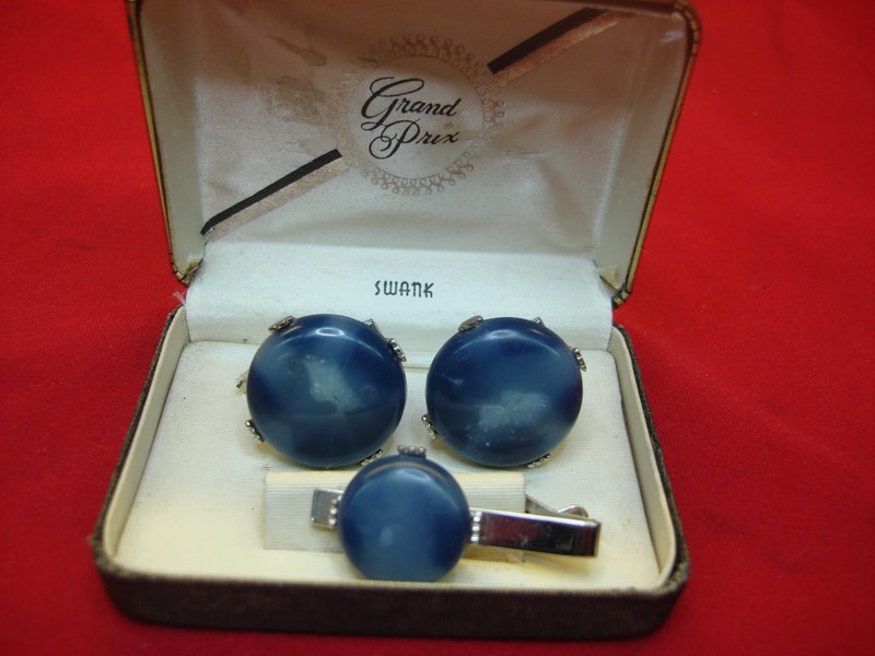 Vintage Pioneer by Swank Silver-Tone Cufflinks & Tie Clip Set with Blue Stones