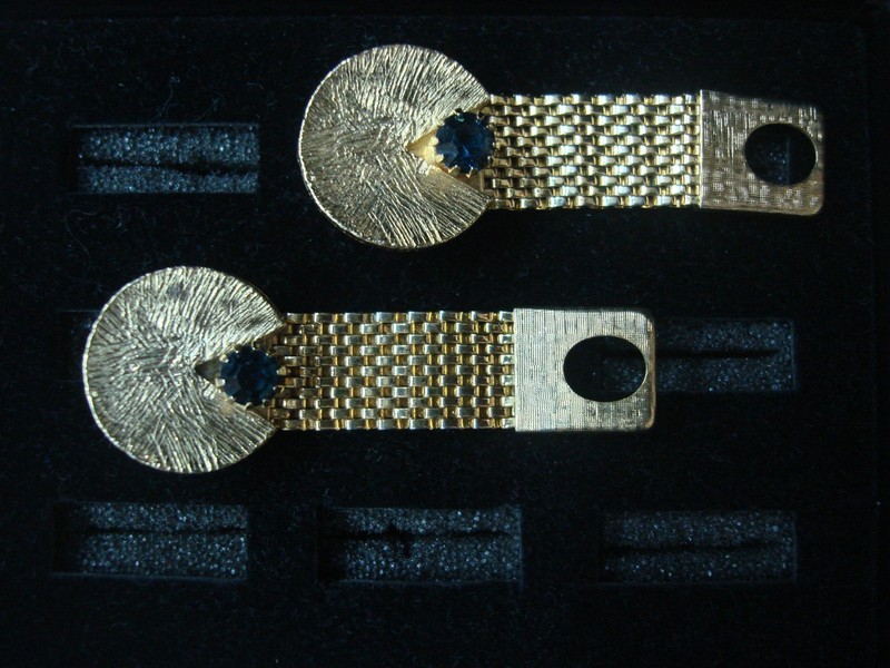 Vintage gold-tone wrap around cufflinks with blue lily pad stones