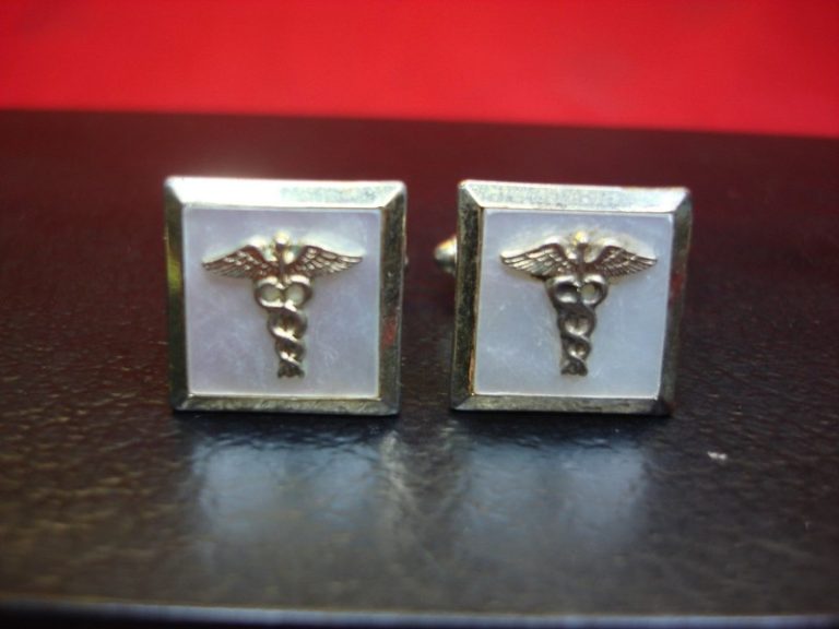 Vintage AMA Cufflinks | Mother of Pearl Backset | Gold-Tone Metal