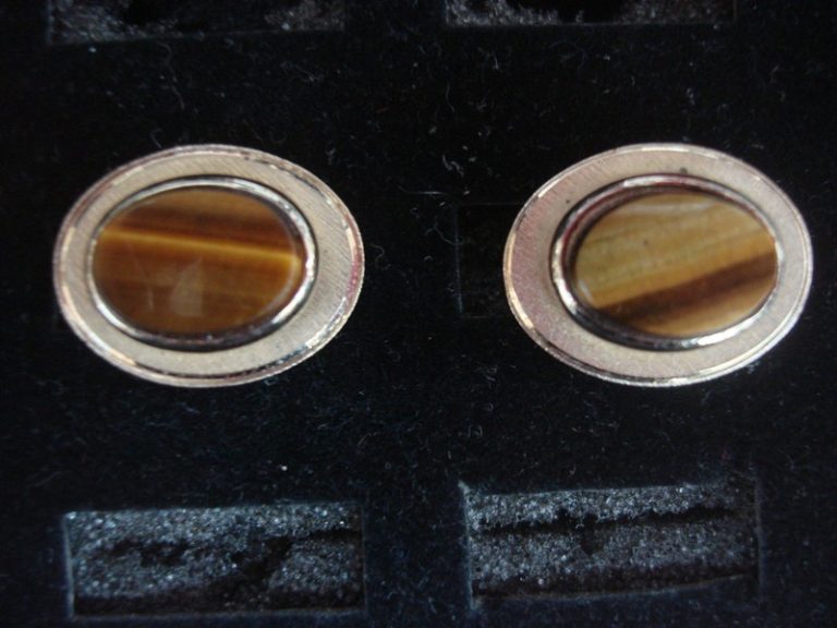 Vintage Dante Gold-Tone Cufflinks with Cat's Eye Stones