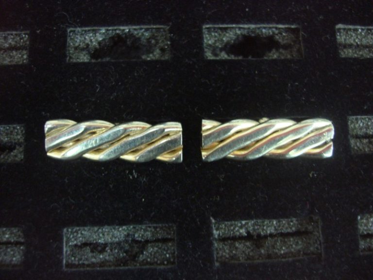Vintage gold-tone cufflinks