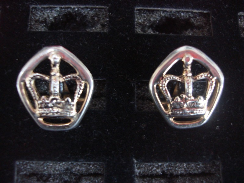 Vintage Pioneer Gold Tone Crown Cufflinks #43