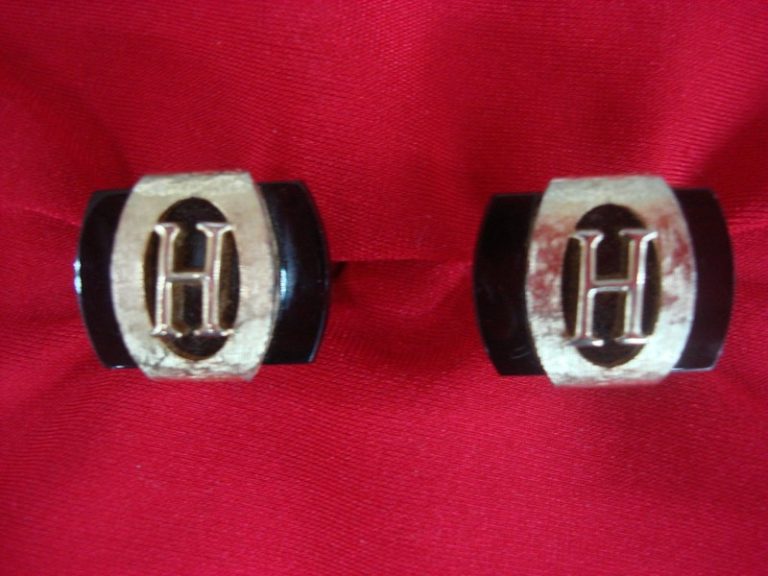 Vintage Swank gold-tone cufflinks with black stones, model #103