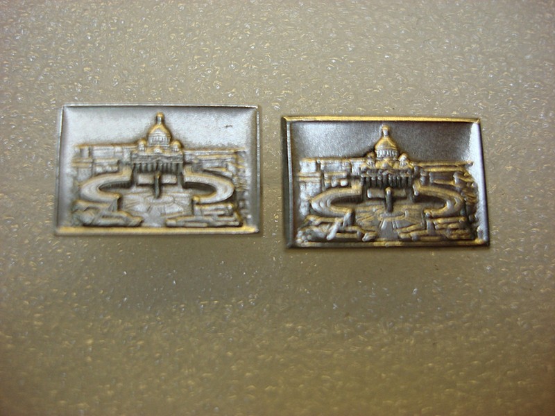 Vintage silver-tone cufflinks featuring St. Peter's Square and Basilica, Italy souvenir gift
