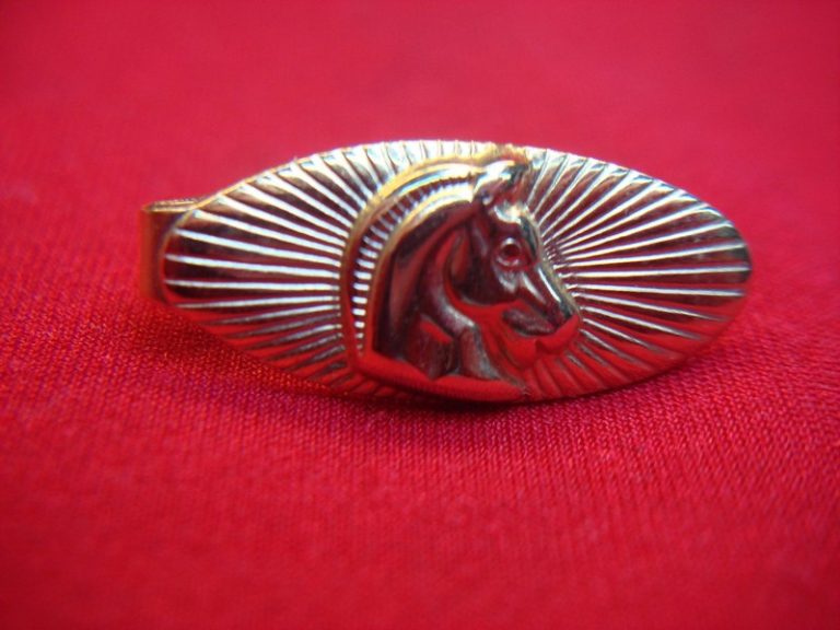 Vintage gold-tone Trojan Horse lapel tie clip