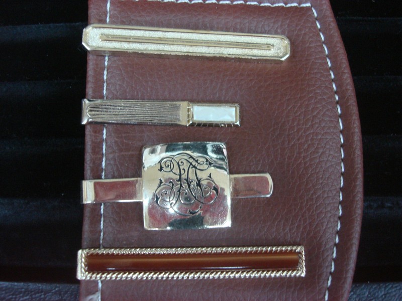 Vintage gold tone tie clips (4-piece lot)
