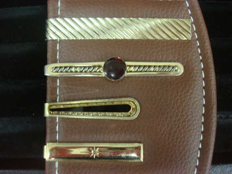 Vintage gold-tone tie clips set of four