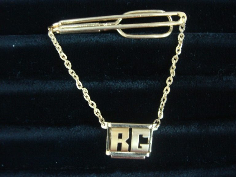 Vintage Swank gold tone tie bar chain with 'RG' initials