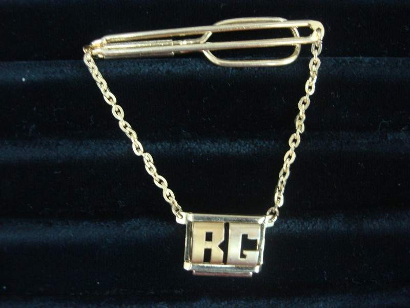 Vintage Swank gold tone tie bar chain with 'RG' initials