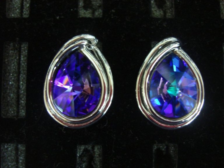 Vintage silver-tone cufflinks, unique pair #317