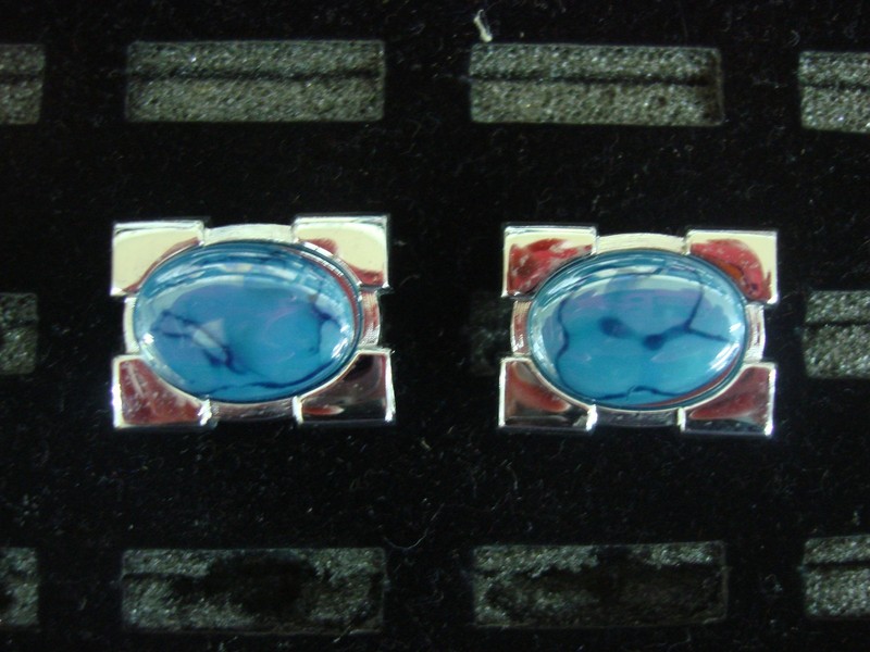Vintage Hickok Silver Tone Cufflinks - Unique Pair #320