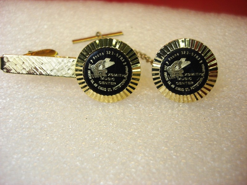 Vintage Axsmith Music Cufflinks - Engraved Silver Tone