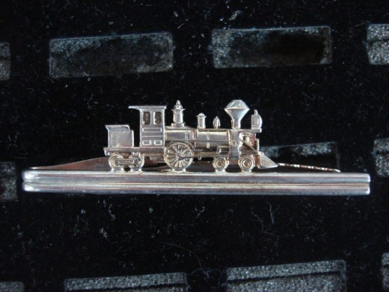Vintage Hickok silver-tone train engine tie clip