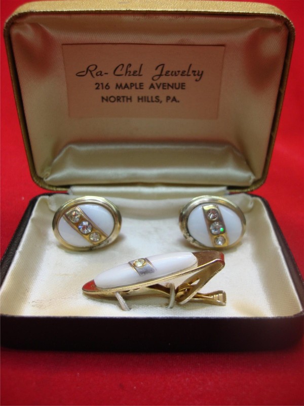 Vintage men's cufflinks and tie clip set (OB #337) in classic style