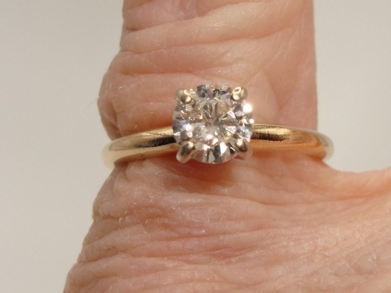 Vintage 14K yellow gold diamond engagement ring, size 6