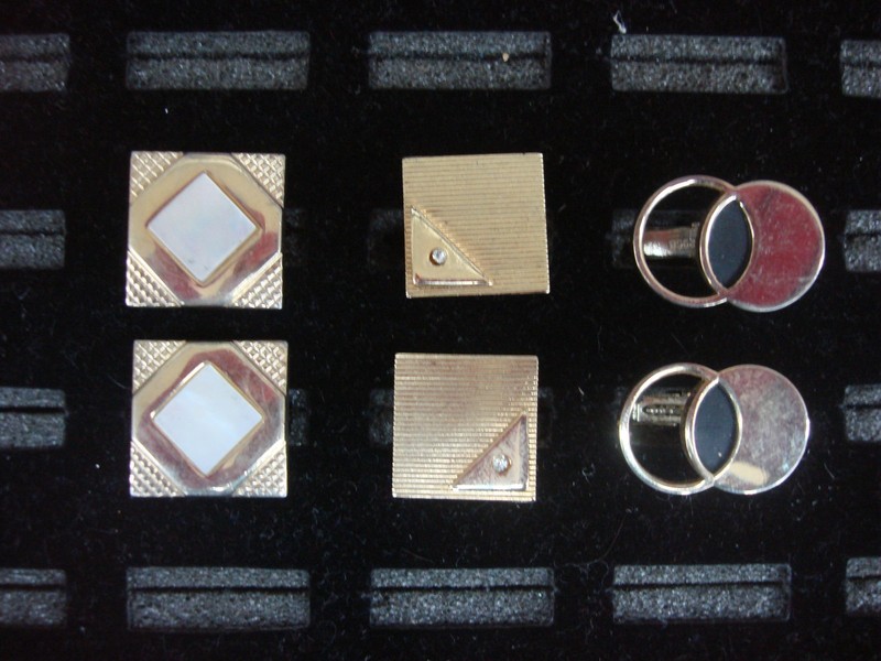 Vintage gold tone cufflinks (3 pairs)