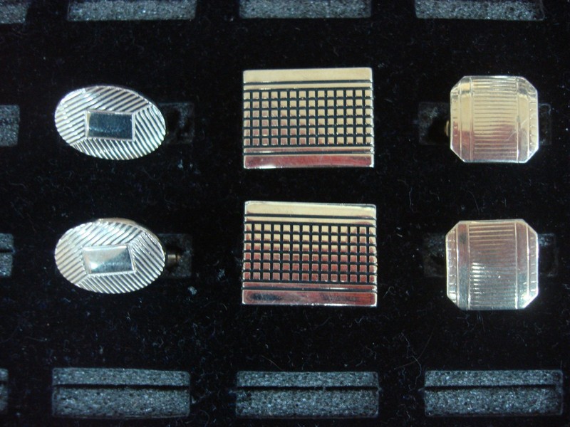 Vintage gold-tone cufflinks (3 pairs) - unique and elegant set