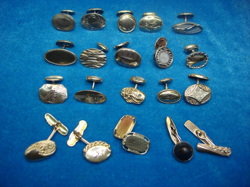Vintage Gold Tone Cuff Links (Singles) - Extra Fancy