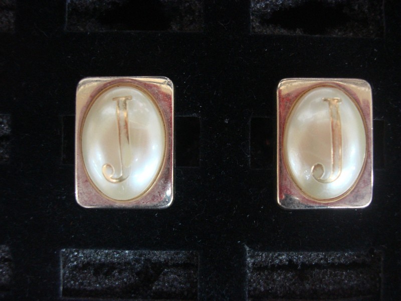 Vintage Swank Gold Tone Cufflinks - Unique Letter 'J' Design