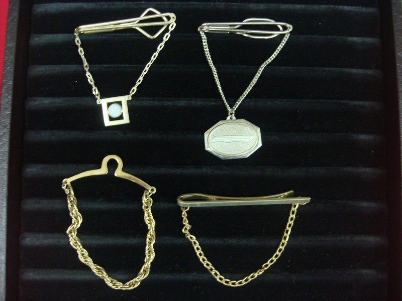 Vintage gold and silver tone tie bar chain lot of four