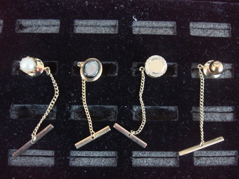 Vintage gold tone tie tack lot of 4