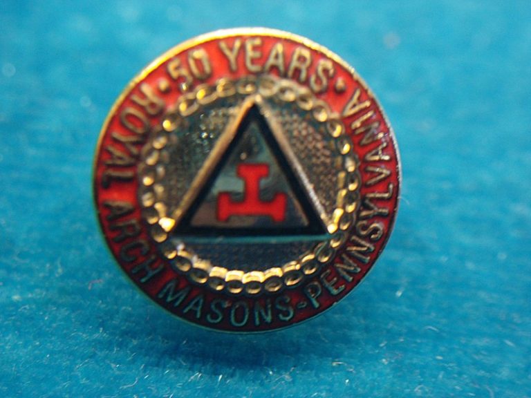 Vintage Royal Arch Masons PA 50 Year Lapel Pin - Gold Tone, Excellent Condition